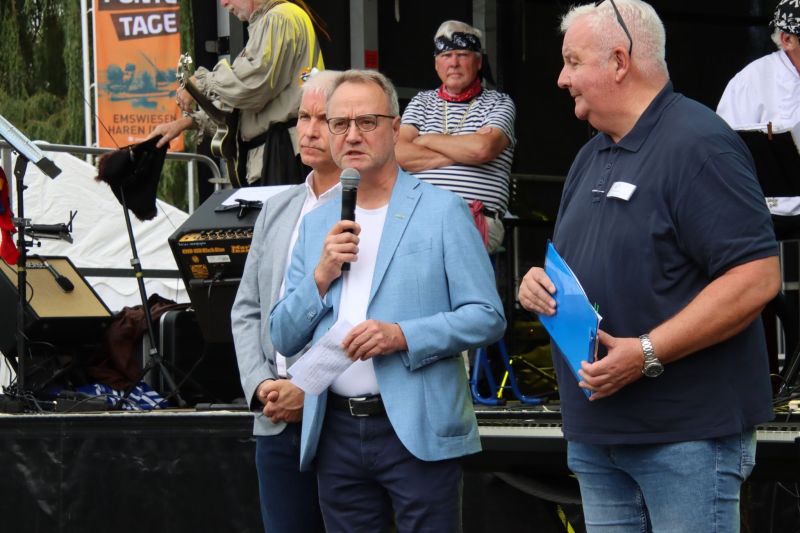 Herr B�rgermeister
