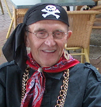 Jo Veenema
bariton
† 21-11-2023
