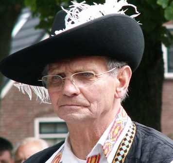 Dick Bakker
Erelid / 1e dirigent
